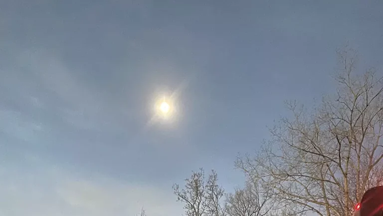 Histoire : l'endroit le moins pittoresque pour observer l'éclipse solaire totale du Vermont