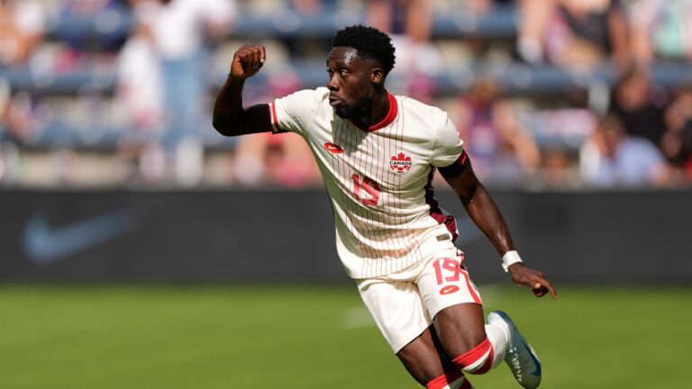Alphonso Davies condamné à une interdiction de conduire d'un mois après avoir été arrêté à Munich