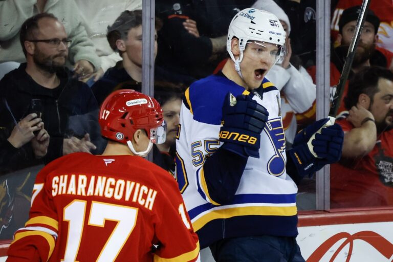 Binnington et Parayko brillent pour les Blues après leur sélection dans l'équipe canadienne des 4 Nations