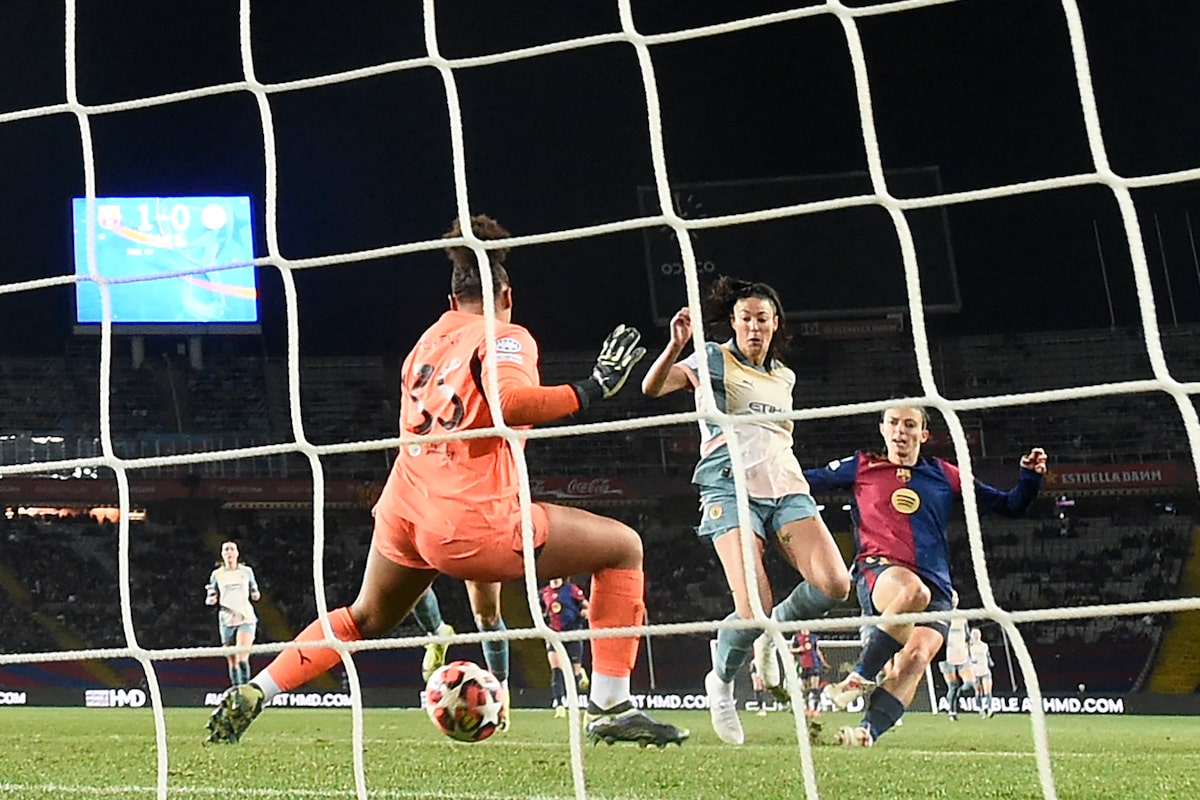Bonmati aide Barcelone à battre Man City et à se qualifier comme vainqueur de groupe de la Ligue des champions féminine