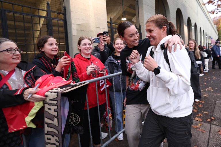 Christine Sinclair redonne toujours au jeu