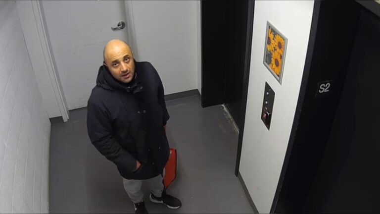 Condamnation vendredi d'un Québécois reconnu coupable du meurtre de son conjoint et de ses deux enfants