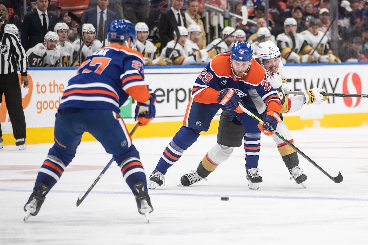 Draisaitl marque alors que les Oilers battent les Golden Knights 6-3 pour leur 5e victoire consécutive