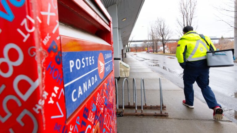 La grève de Postes Canada est terminée, mais il faudra du temps pour revenir à la normale, affirme le porte-parole