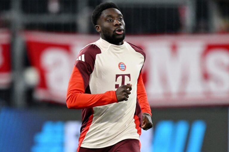Le Canadien Alphonso Davies se voit interdire de conduire pendant un mois après avoir été arrêté à Munich