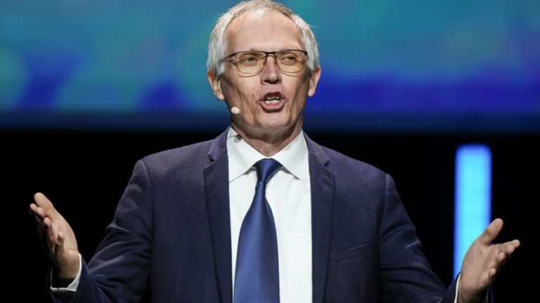 CEO Stellantis Carlos Tavares speaks during the Paris Automotive Summit on the sideline of the Paris Auto Show, in Paris, Oct. 15, 2024. (Michel Euler/AP file photo)