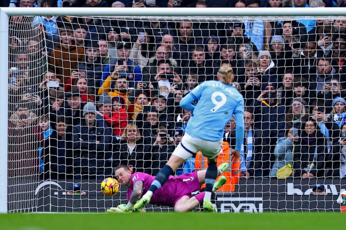 L'échec du penalty de Haaland et le carton rouge de Fernandes sur les malheurs de City et United en Premier League