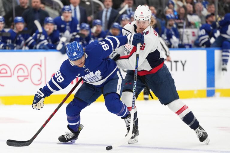 Les Capitals de Washington mettent fin à la séquence de trois victoires consécutives des Maple Leafs avec une victoire de 3-1 à Toronto