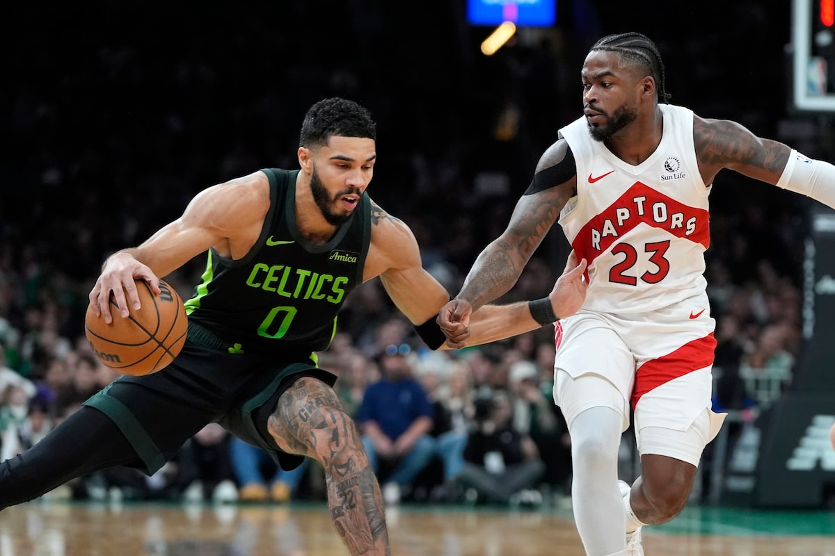 Les Celtics battent Toronto 125-71 alors que la séquence de défaites des Raptors atteint 11 matchs