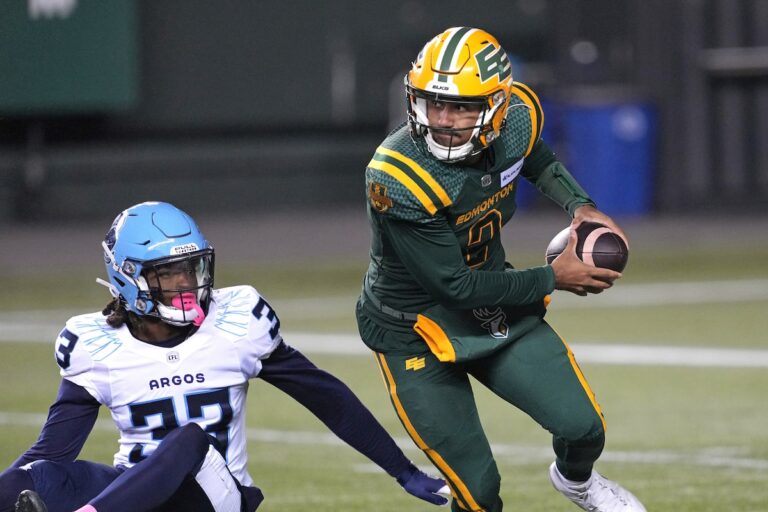 Les Elks d'Edmonton acceptent les conditions d'une prolongation de trois ans avec le quart-arrière Tre Ford