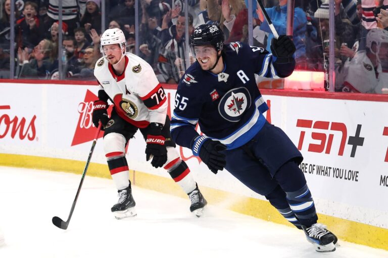 Les Jets remontent de deux buts pour doubler la mise des Sénateurs
