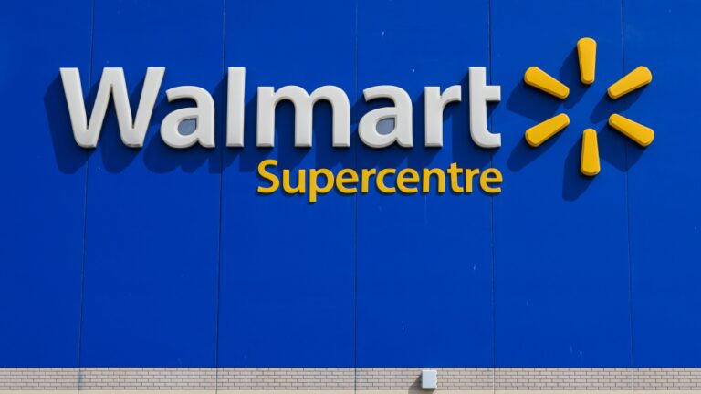 Les acheteurs portent plainte après avoir été facturés deux fois pour des achats chez Walmart