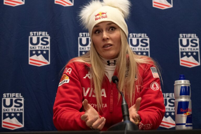 Lindsey Vonn impatiente de revenir aux courses de Coupe du monde de ski le week-end prochain en Suisse à 40 ans