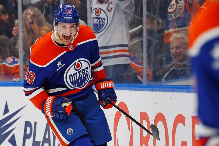 McDavid a récolté quatre passes décisives alors que les Oilers d'Edmonton dominent les Blue Jackets de Columbus 6-3