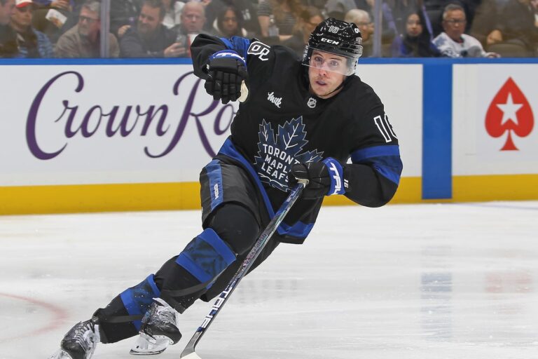 Mitch Marner portera la feuille d'érable rouge et blanche alors que le Canada complète l'alignement des 4 Nations