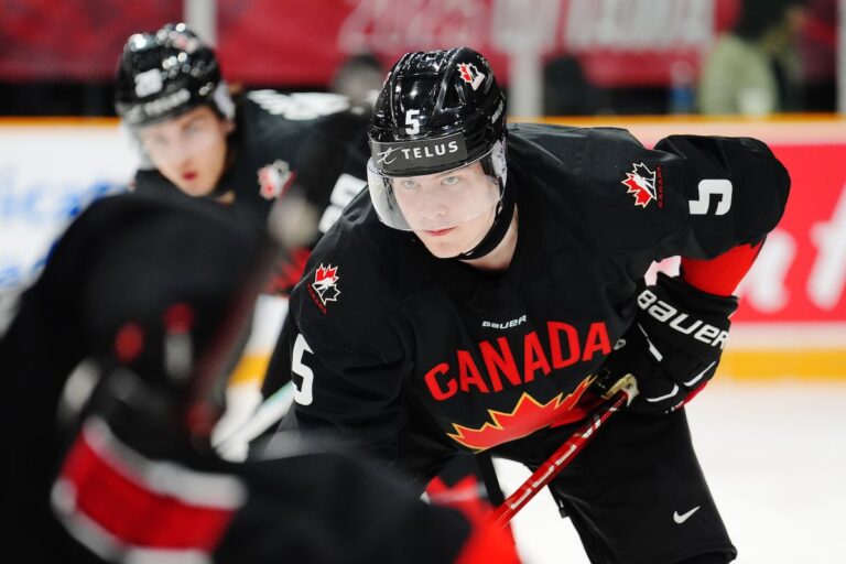Oliver Bonk du Canada cherche à réparer les torts du Mondial junior de l'an dernier dans sa ville natale
