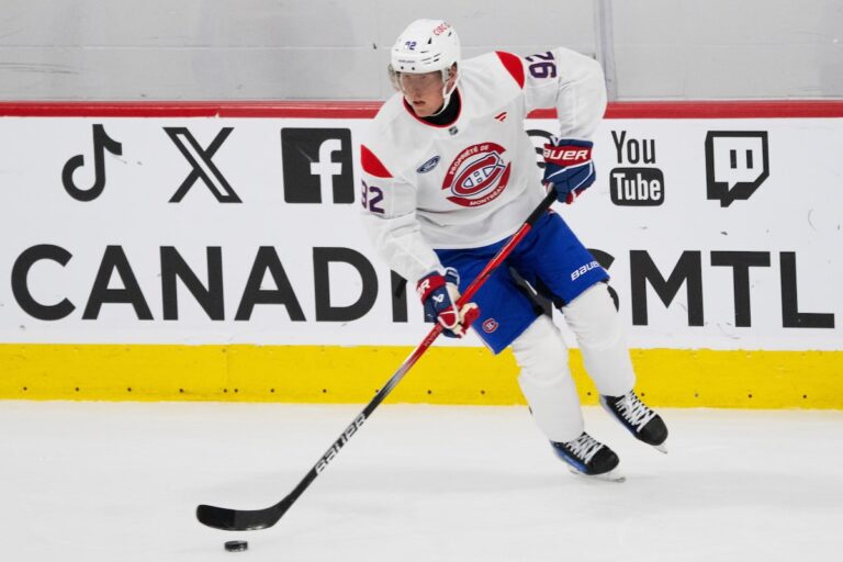Patrik Laine fera ses débuts avec les Canadiens contre les Islanders alors qu'il revient d'une blessure au genou
