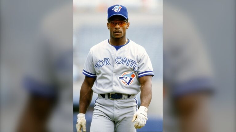 Rickey Henderson, membre du Temple de la renommée du baseball, est décédé à 65 ans, selon des rapports