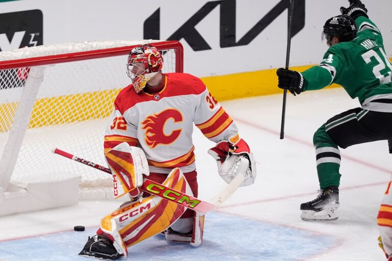 Roope Hintz déclenche un barrage de buts en troisième période alors que les Stars battent les Flames 6-2