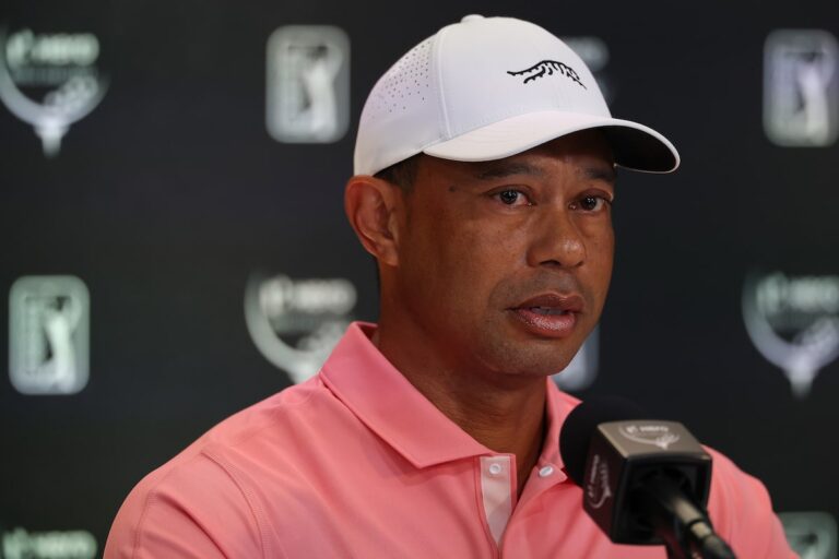 Tiger Woods n'a pas de réponses fermes sur l'accord avec les bailleurs de fonds saoudiens de LIV Golf ou sur son avenir en tant que joueur