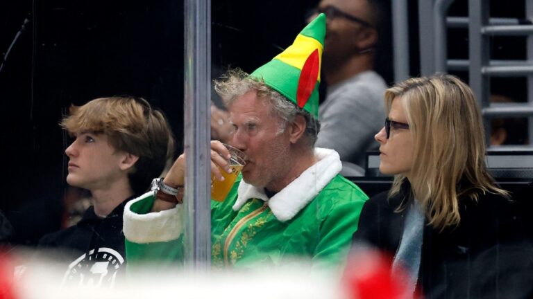 Will Ferrell s'est présenté avec désinvolture au match des LA Kings habillé en Buddy the Elf