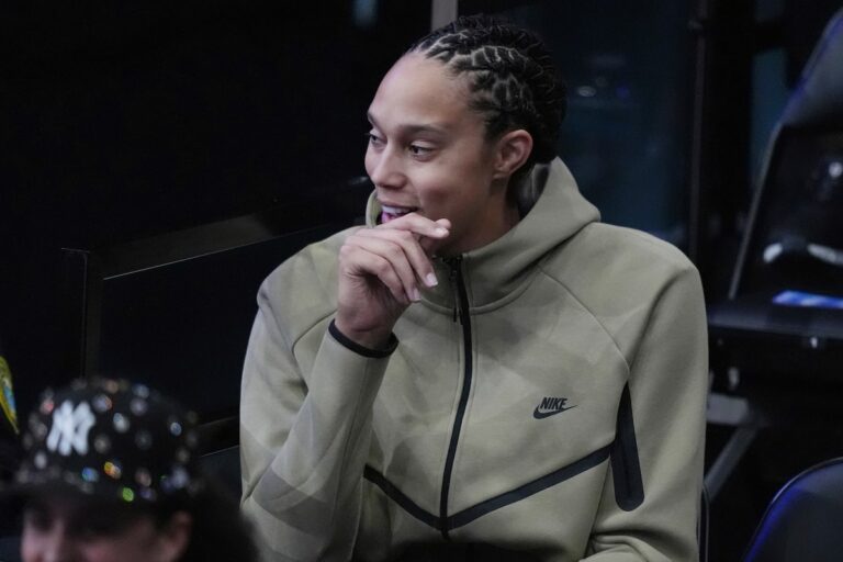 Brittney Griner testera le marché pour la première fois de sa carrière lors de l'ouverture de l'agence libre WNBA