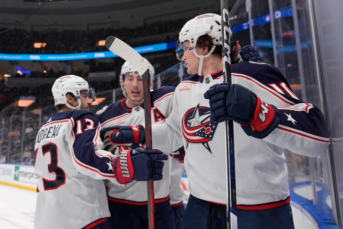 « Ce que John voudrait » : les Blue Jackets poussent pour une place en séries éliminatoires le cœur lourd