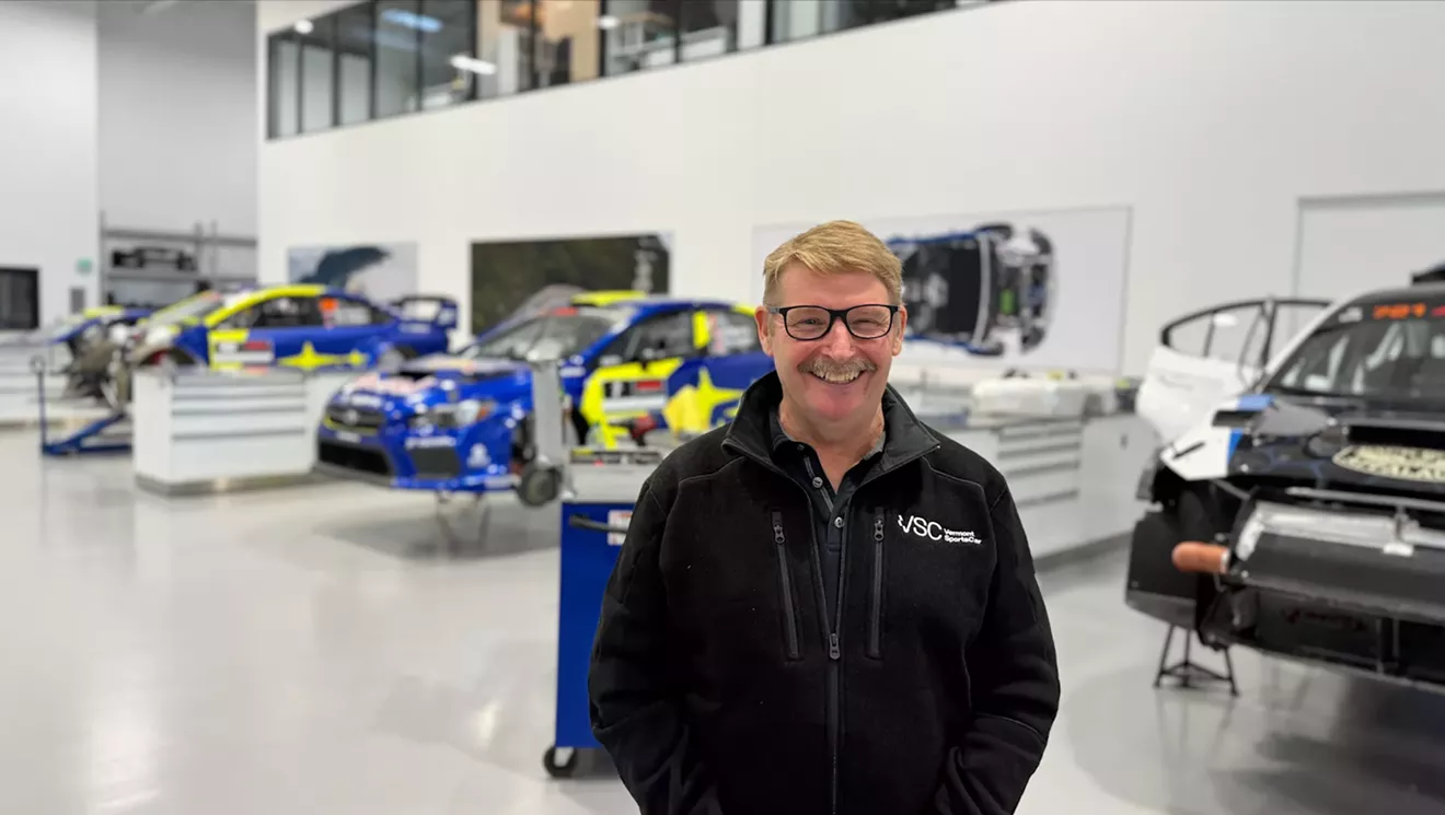 Coincé dans le Vermont : visite de la voiture de sport du Vermont et de ses voitures de course Subaru avec le fondateur Lance Smith