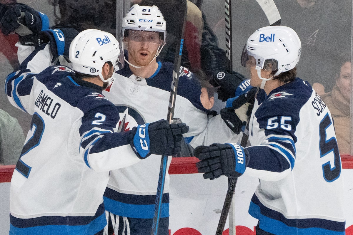 Connor obtient une rupture en arrière, les étoiles des Jets brillent dans la victoire 4-1 sur les Canadiens