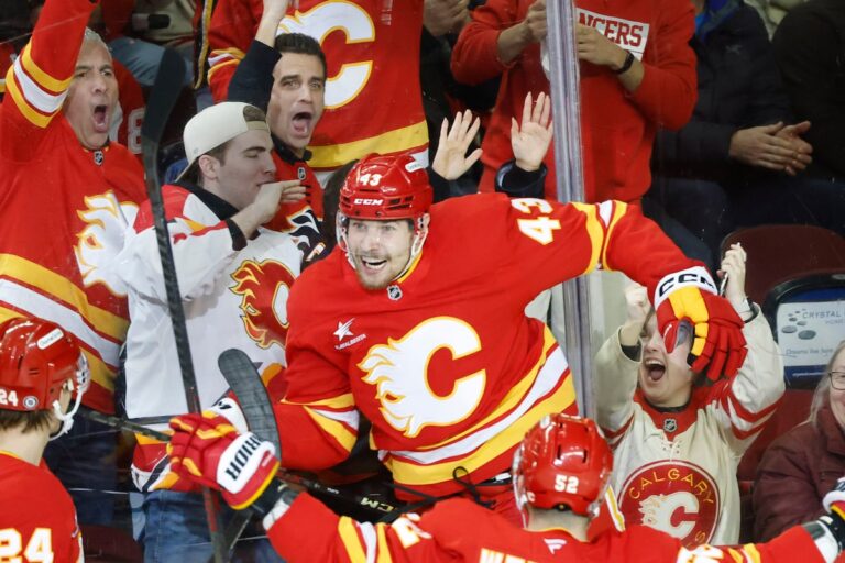 Coronto marque deux fois plus de flammes brûle les canards 4-1
