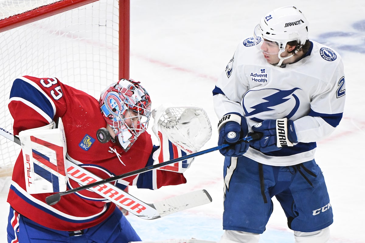Jake Evans marque le but vainqueur alors que les Canadiens complètent leur retour 3-2 contre le Lightning