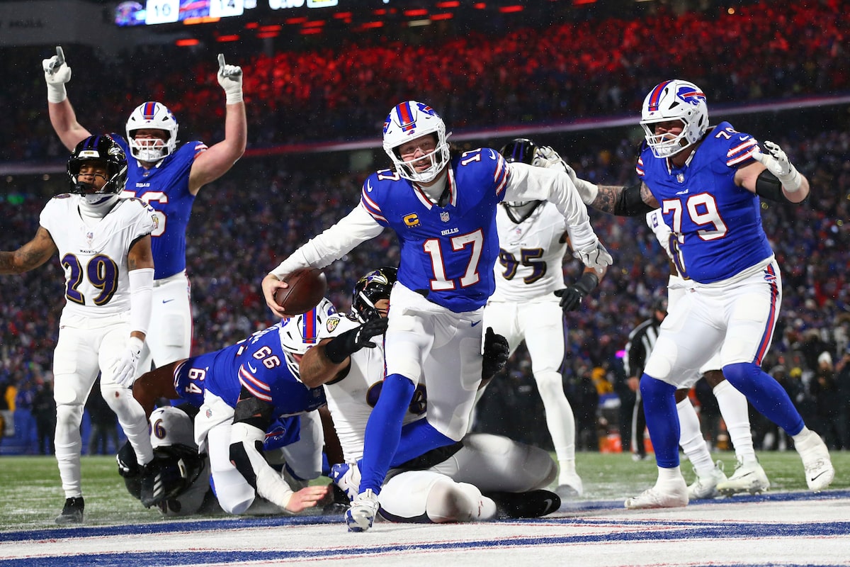 Josh Allen marque deux touchés, les Bills forcent trois revirements pour battre les Ravens 27-25 et atteindre le match pour le titre de l'AFC