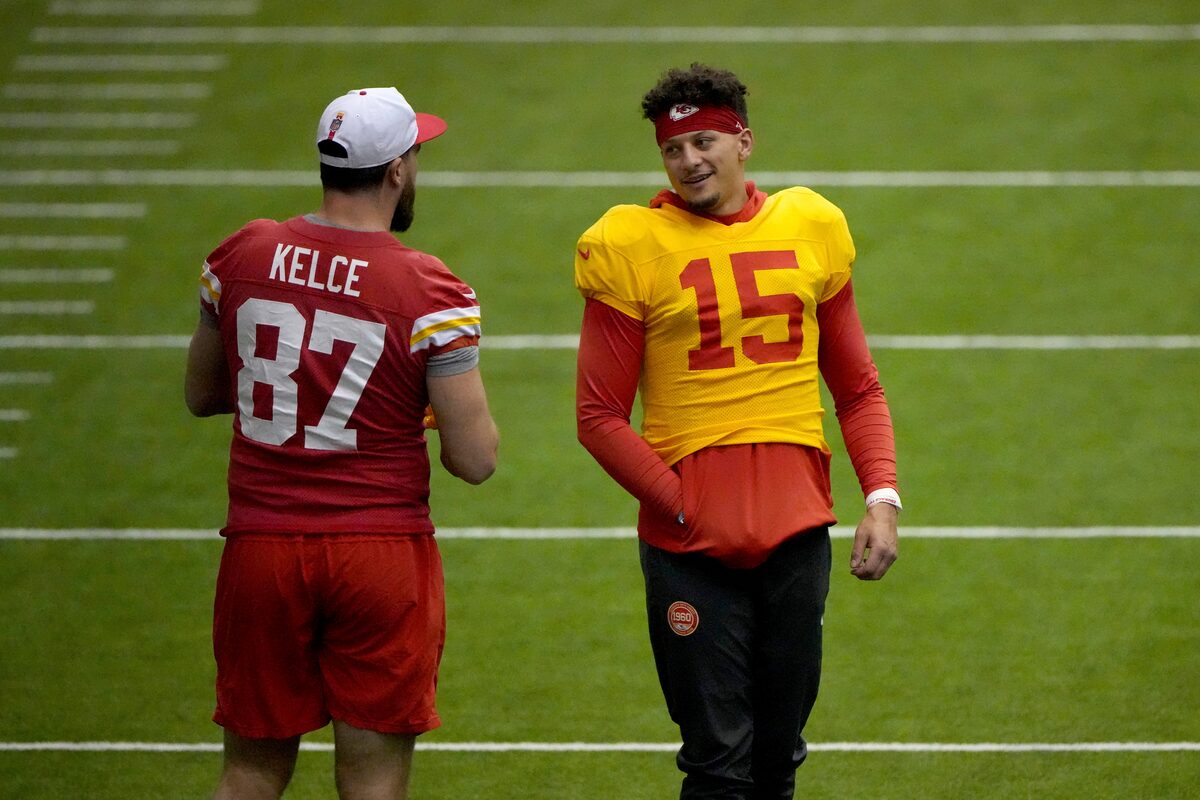 KC cherchera un autre balayage du Super Bowl dans un match revanche du match pour les Eagles