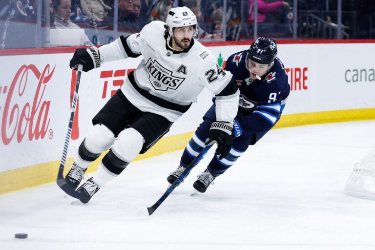 Kempe remporte la prolongation alors que les Kings écrasent les Jets 2-1