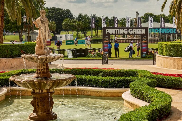 LIV Golf, soutenu par l'Arabie Saoudite, reviendra au Doral Resort de Trump en 2025
