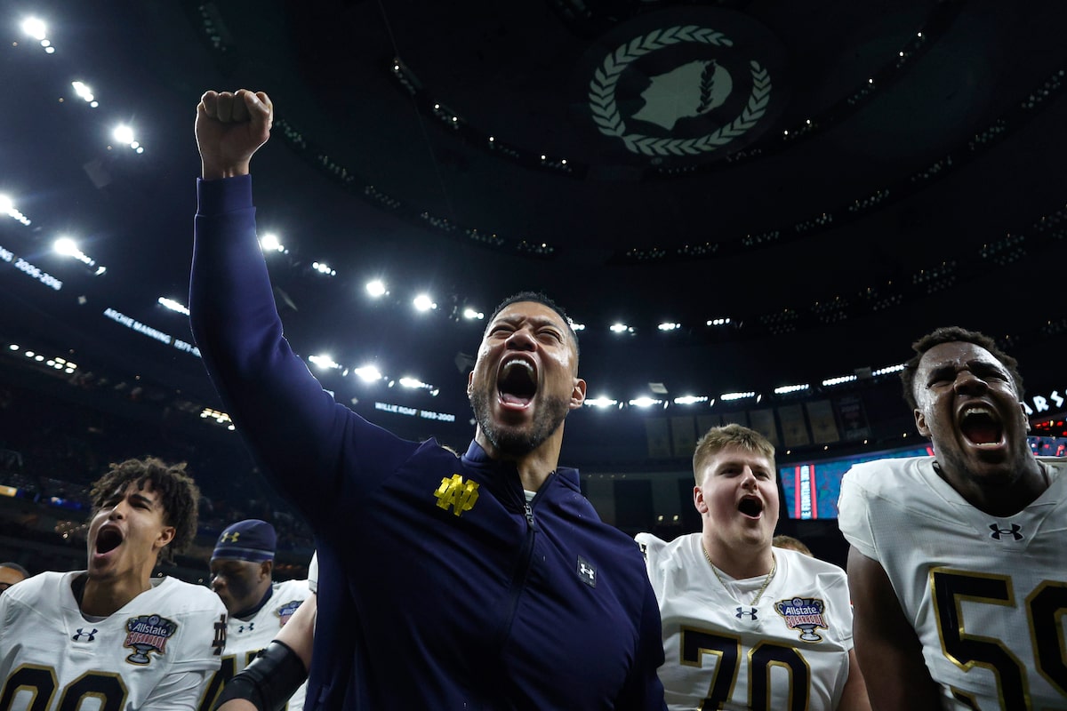 La défense et les équipes spéciales portent Notre Dame à une victoire de 23-10 contre la Géorgie en quart de finale du Sugar Bowl CFP