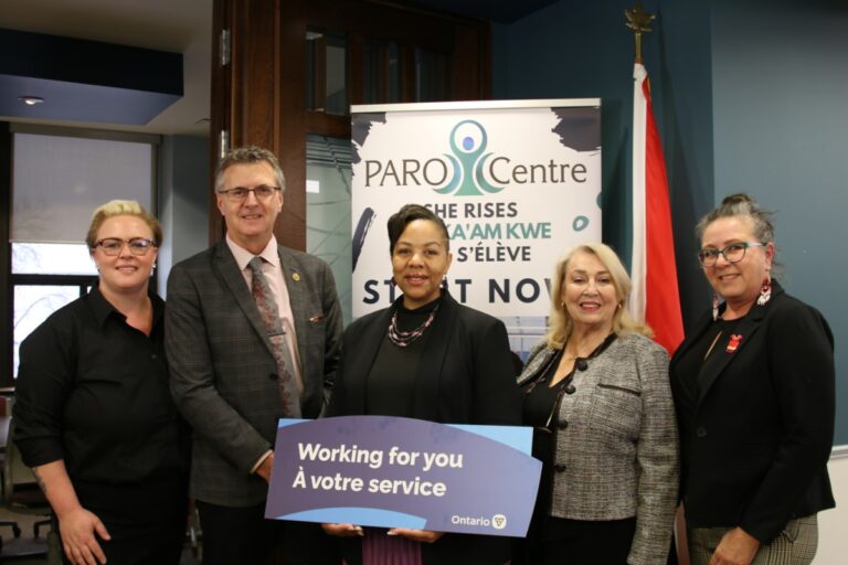 La province investit 1,24 million de dollars dans le programme PARO Centre for Women's Enterprise