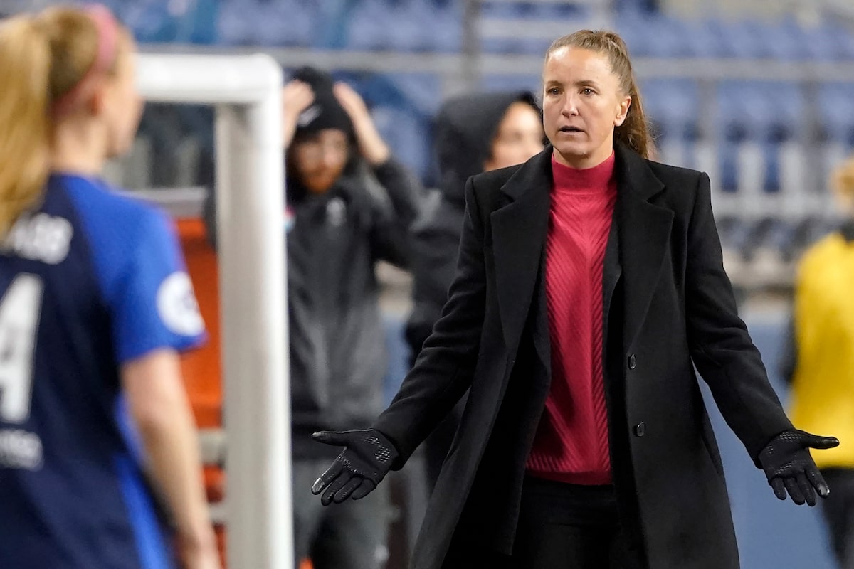 L'ancien entraîneur de San Diego, Stoney, prendra la tête de l'équipe canadienne féminine de soccer, selon des rapports