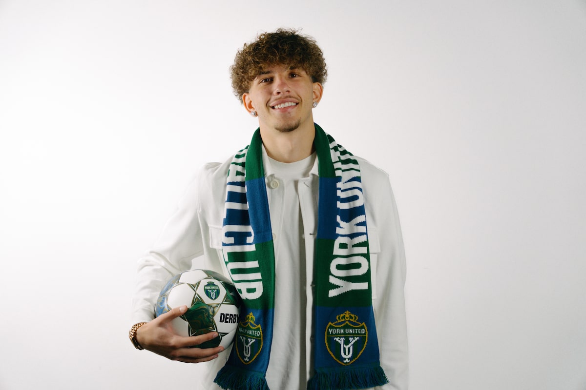 L'attaquant adolescent Marse Bibishkov signe un contrat de deux ans avec CPL à York United