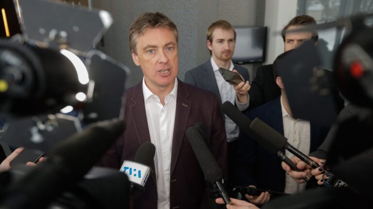 Le Parti libéral du Québec lancera la course à la direction
