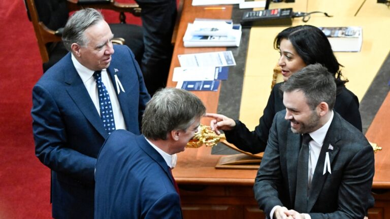 Le chef du Parti québécois demande au premier ministre Legault de créer « l'Équipe Québec » face à la menace tarifaire