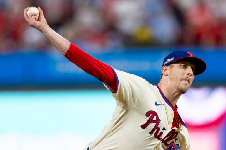Le droitier des Blue Jays Hoffman trouve « du réconfort dans le chaos » des places en neuvième manche