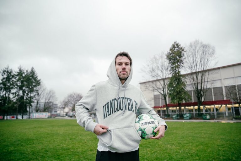 Le milieu de terrain vétéran Ben Fisk prend sa retraite et rejoint le front office du Vancouver FC