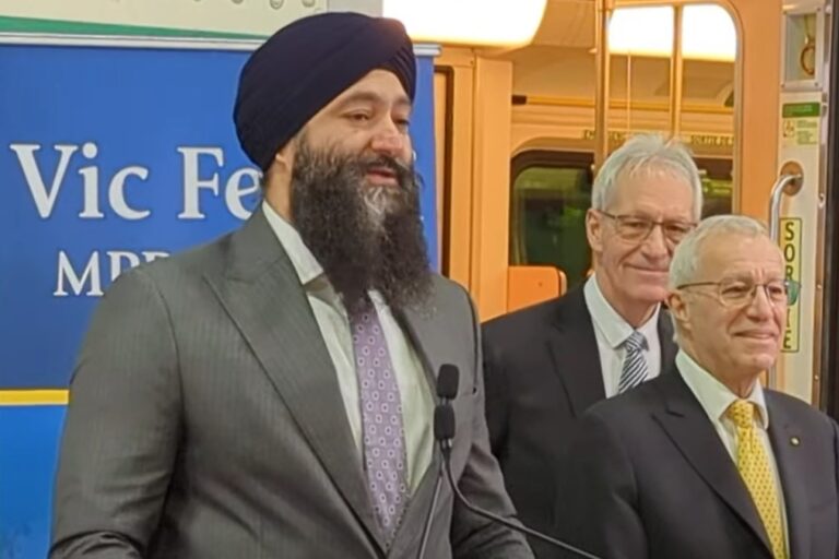 L'engagement de l'Ontario Northland à l'excellence récolte l'accord de rénovation de 350 millions de dollars