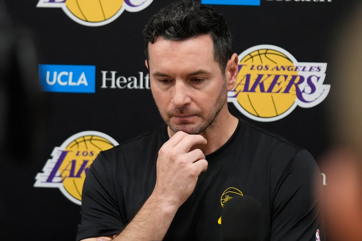 L'entraîneur des Lakers, JJ Redick, confirme que la maison de sa famille a été détruite dans l'incendie de Pacific Palisades