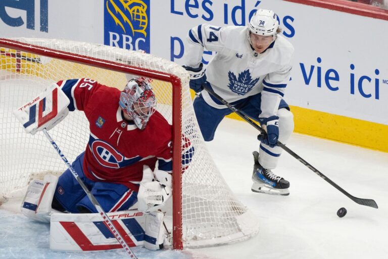 Les Maple Leafs remontent de trois points pour battre les Canadiens 7-3