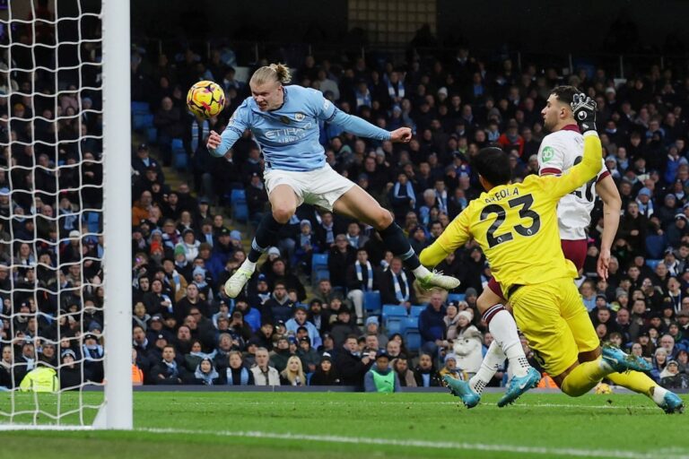 Manchester City franchit le cap avec des victoires consécutives en Premier League alors que Chelsea trébuche à nouveau