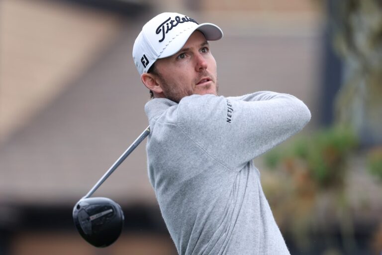 McIlroy et Lowry Come Up Aces, Scheffler Retour avec un 67 et Henley prend PEBBLE BEACH plomb