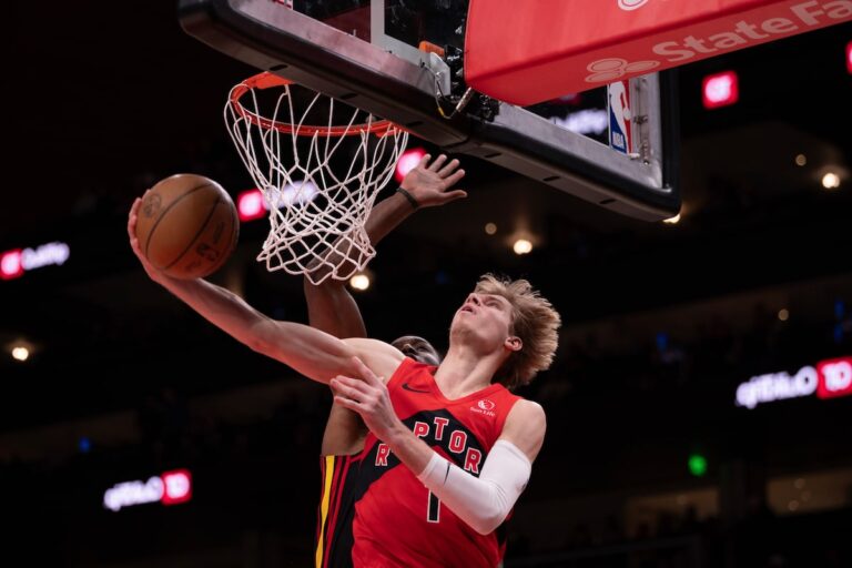 Scottie Barnes, Raptors tiennent les Hawks 122-119 pour la deuxième victoire de la saison sur la route