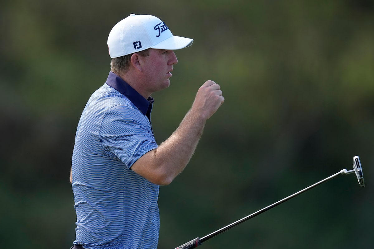 Tom Hoge mène à Kapalua où le bon golf dépasse les attentes lors de l'ouverture du PGA Tour